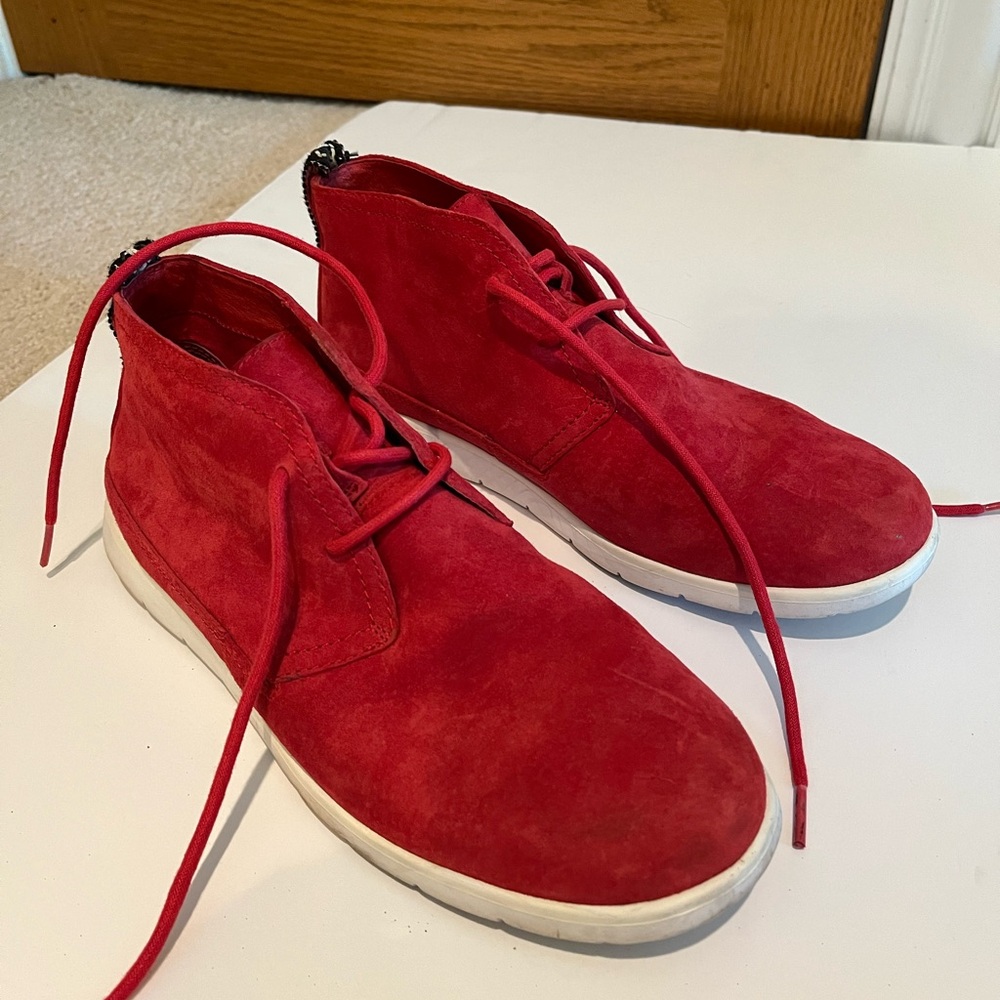 Ugg shoes